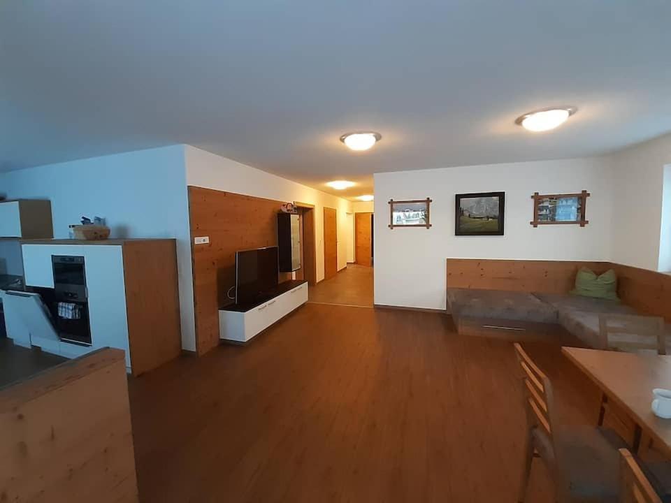 Grosszuegiges Apartment Georg Mayrhofen Barrierefrei Hollenzen Exteriér fotografie